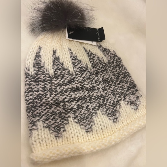 New! Genuine Fox Fur Pom Pom Hat Charcoal Gray/Cream. Size: Os main image 8
